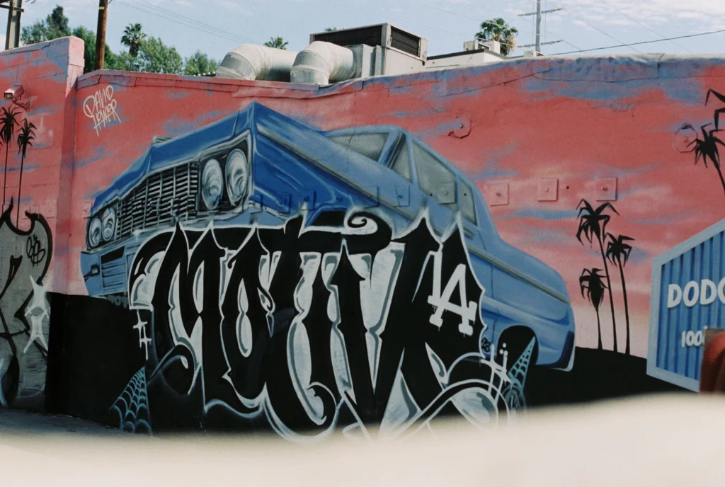 Motive LA graffiti, Sunset Blvd, Los Angeles